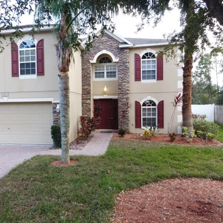 Buy this 4 bed loft on 3884 Sunset Cove Drive in Port Orange, FL 32129