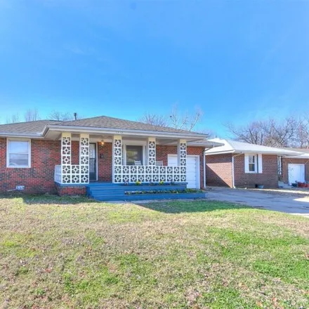 Buy this 3 bed house on 1438 Casady Lane in The Village, Oklahoma County