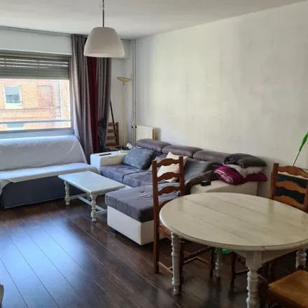 Rent this 1 bed room on 102 Rue des Stations in 59037 Lille, France