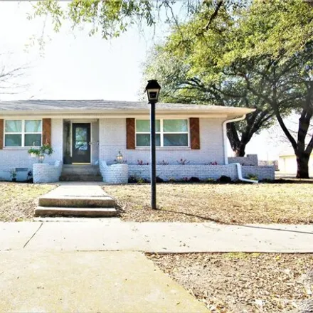 Buy this 4 bed house on 1502 West University Drive in McKinney, TX 75069