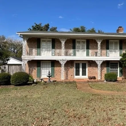Buy this 4 bed house on 520 Gaylo Drive in Greenville, MS 38701