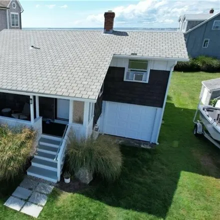 Rent this 3 bed house on 47 Stanton Avenue in Point Judith, Narragansett