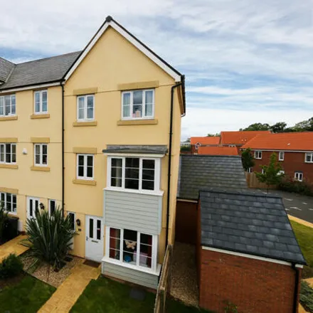 Image 1 - 23 Mead Cross, Cranbrook, EX5 7BF, United Kingdom - Townhouse for sale