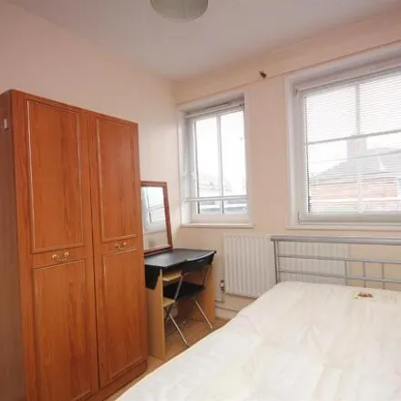 Image 7 - 31-65 Druid Street, London, SE1 2HH, United Kingdom - Apartment for rent