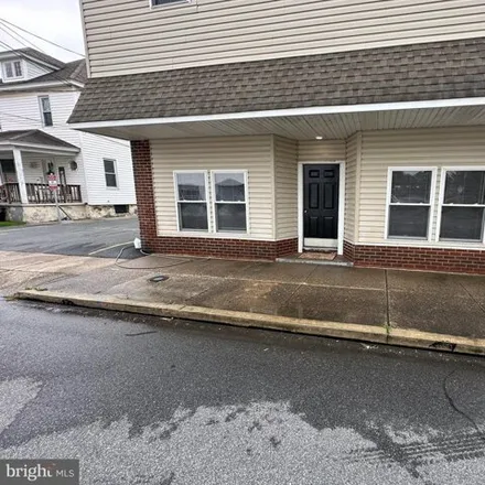 Rent this studio house on 1692 Chichester Avenue in Linwood, Lower Chichester Township