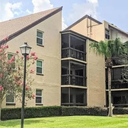 Buy this 1 bed condo on Sylvester Court in Lakeland, FL 33803
