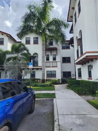 Rent this 3 bed condo on 10600 Northwest 88th Street in Doral, FL 33178