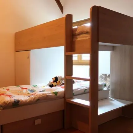 Rent this 2 bed apartment on Geneva