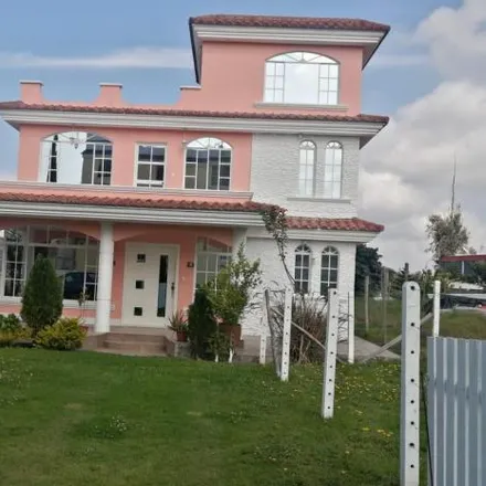 Rent this 4 bed house on unnamed road in 170902, Tumbaco