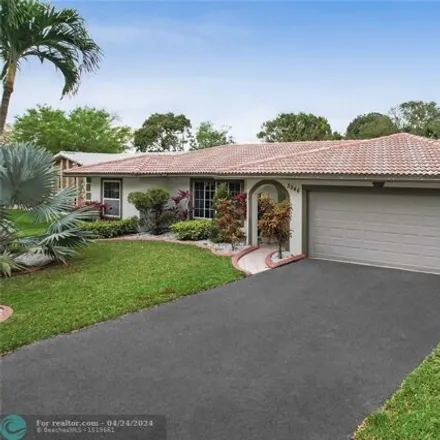 Image 4 - 2560 Northwest 120th Lane, Coral Springs, FL 33065, USA - House for sale