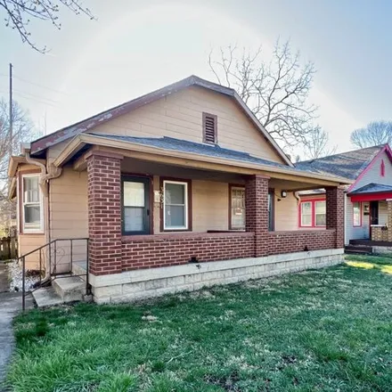 Buy this studio house on 3629 Graceland Ave in Indianapolis, Indiana