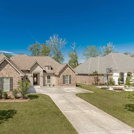 Buy this 4 bed house on 18159 Old Trail Drive in Prairieville, LA 70769