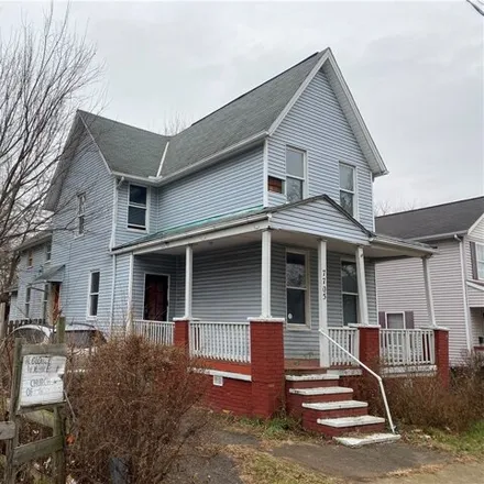 Image 3 - 1391 East 77th Street, Cleveland, OH 44103, USA - House for sale