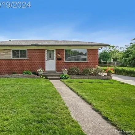 Buy this 3 bed house on 4396 Dunn Drive in Warren, MI 48092