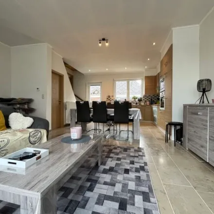 Rent this 3 bed apartment on Wervikstraat 3 in 8980 Zonnebeke, Belgium