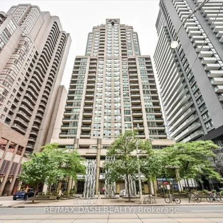 Image 6 - The Penrose, 750 Bay Street, Old Toronto, ON M5G 2J9, Canada - Apartment for rent