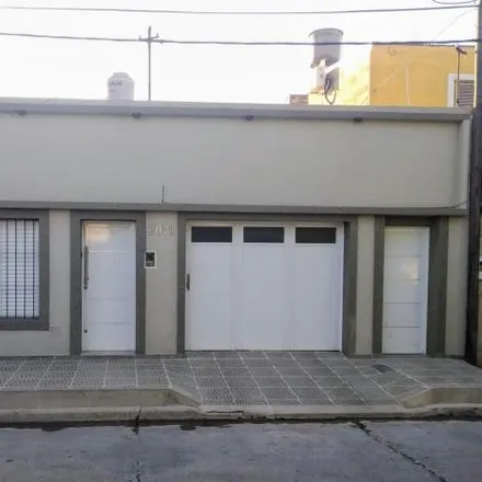 Buy this studio house on Lisandro de La Torre 3950 in Roque Sáenz Peña, Santa Fe