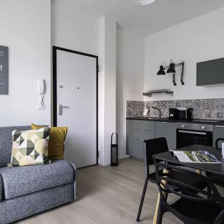 Image 9 - Franco Di Giorgio Parrucchieri, Via Gian Battista Casella 2, 20156 Milan MI, Italy - Apartment for rent