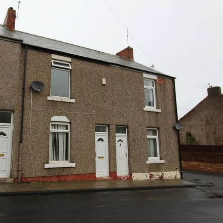 Rent this 2 bed townhouse on Robert Street in Spennymoor, DL16 7TE