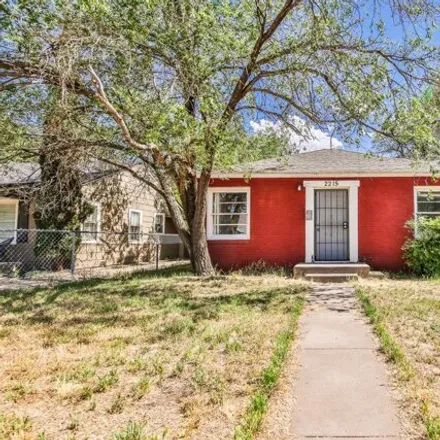 Buy this 2 bed house on 2263 27th Street in Lubbock, TX 79411