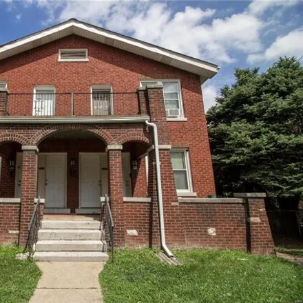 Buy this 6 bed house on 4034 Hydraulic Avenue in St. Louis, MO 63116