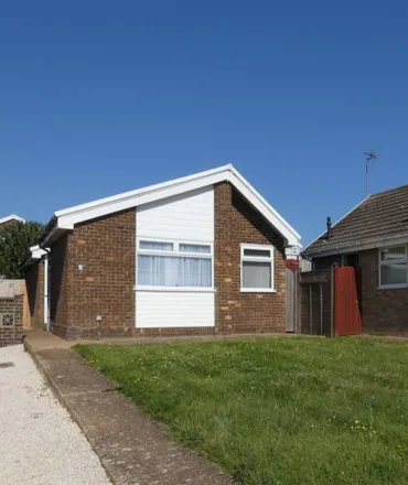 Rent this 3 bed house on Sevenoaks Road in Eastbourne, BN23 7NN