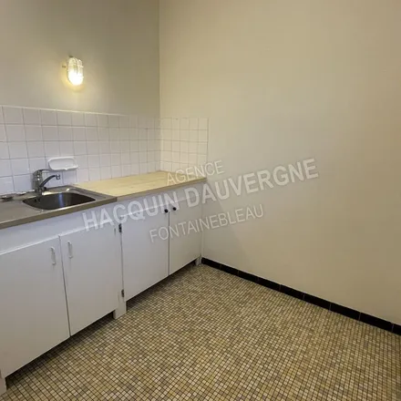 Rent this 1 bed apartment on 8 Rue Père Maurice in 77210 Avon, France