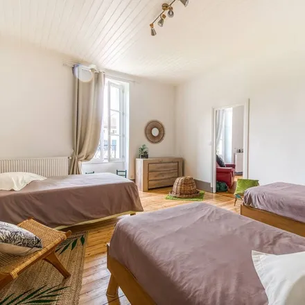 Rent this 2 bed house on Bligny sur Ouche in Place de l'Hôtel de Ville, 21360 Bligny-sur-Ouche