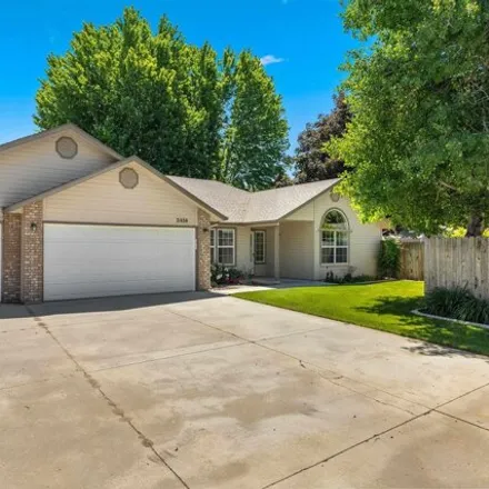 Image 2 - 2456 S China Rapids Pl, Meridian, Idaho, 83642 - House for sale