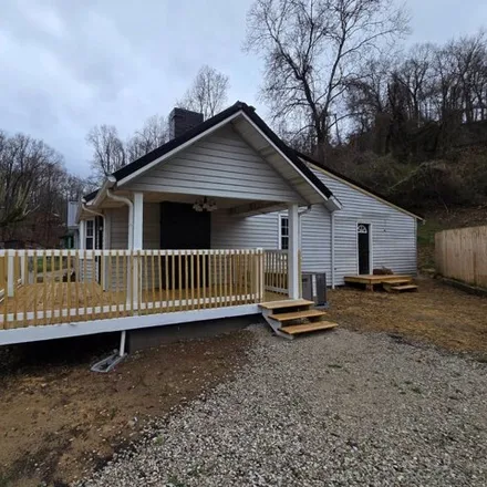 Image 3 - 757 North 4th Street, West Russell, Flatwoods, KY 41139, USA - House for sale