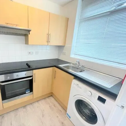 Rent this 1 bed room on Mowden Chinese Takeaway in 98 Fulthorpe Avenue, Darlington
