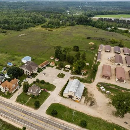 Image 7 - Mushroom Cap Motel, 310 West Mesick Avenue, Mesick, Springville Township, MI 49668-9258, USA - House for sale