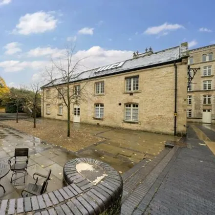 Buy this 2 bed apartment on Bliss Mill in Worcester Road, Chipping Norton