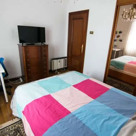 Image 7 - Ldo. Fco.J. Arilla, Calle Blas de Otero / Blas de Otero kalea, 48014 Bilbao, Spain - Apartment for rent