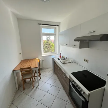 Image 3 - Robert-Koch-Straße 5, 04435 Schkeuditz, Germany - Apartment for rent