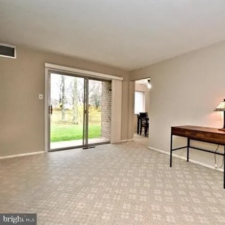 Image 7 - 552 Allens Lane, Southampton, Upper Southampton Township, PA 18966, USA - Condo for sale