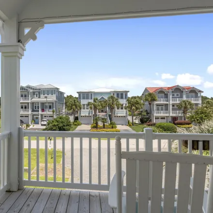 Image 4 - 853 Heron Landing Wynd, Holden Beach, Brunswick County, NC 28462, USA - House for sale