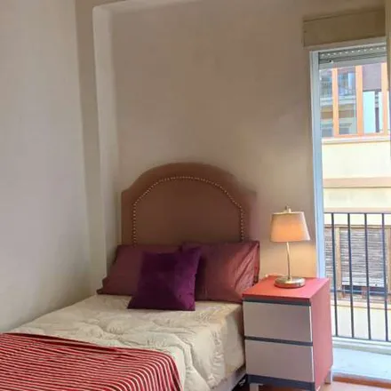 Rent this 4 bed apartment on Avinguda del Regne de València in 20, 46005 Valencia