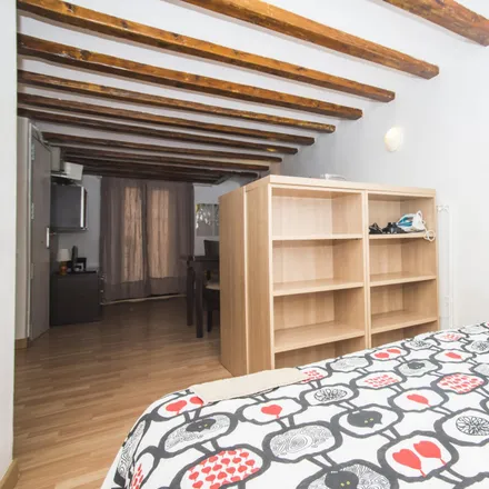 Image 2 - Carrer d'en Cortines, 7, 08003 Barcelona, Spain - Apartment for rent