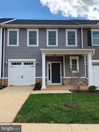 Rent this 3 bed townhouse on 5725 Ross Drive in Fredericksburg, VA 22407