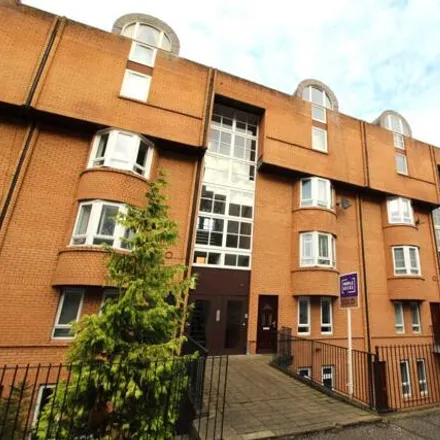 Rent this 1 bed apartment on St Vincent Street in Glasgow, G3 7ES