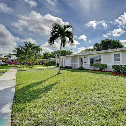 Image 2 - 6702 Stardust, Sabal Palms Estates, North Lauderdale, FL 33068, USA - House for sale