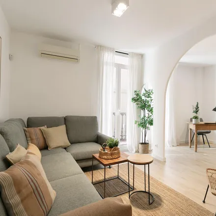 Rent this 2 bed apartment on Hostal Fina in Carrer de la Portaferrissa, 11