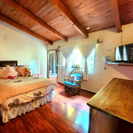 Rent this 3 bed house on Rosales in Avandaro, 51200 Avandaro