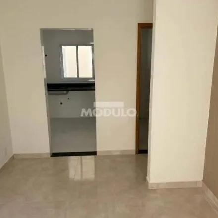 Rent this 2 bed apartment on Rotunda Coralia Lima Machado in Jardim Inconfidência, Uberlândia - MG