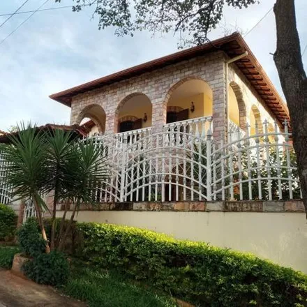 Buy this 4 bed house on Rua Sanra Reis in Nacional, Contagem - MG