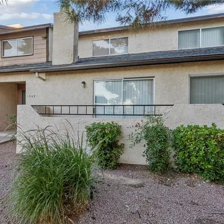 Buy this 3 bed condo on 1645 Justin Circle in Sierra Vista Addition, Henderson