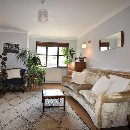 Rent this 2 bed townhouse on 7-8 Highland Terrace Algernon Road in London, SE13 7AU