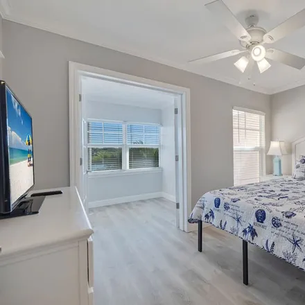 Image 9 - Indian Shores, FL - Condo for rent