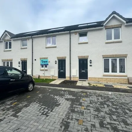 Buy this 2 bed townhouse on unnamed road in Cambuslang, G72 6BD